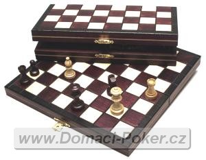 Dřevěné magnetické šachy 23 x 11 cm